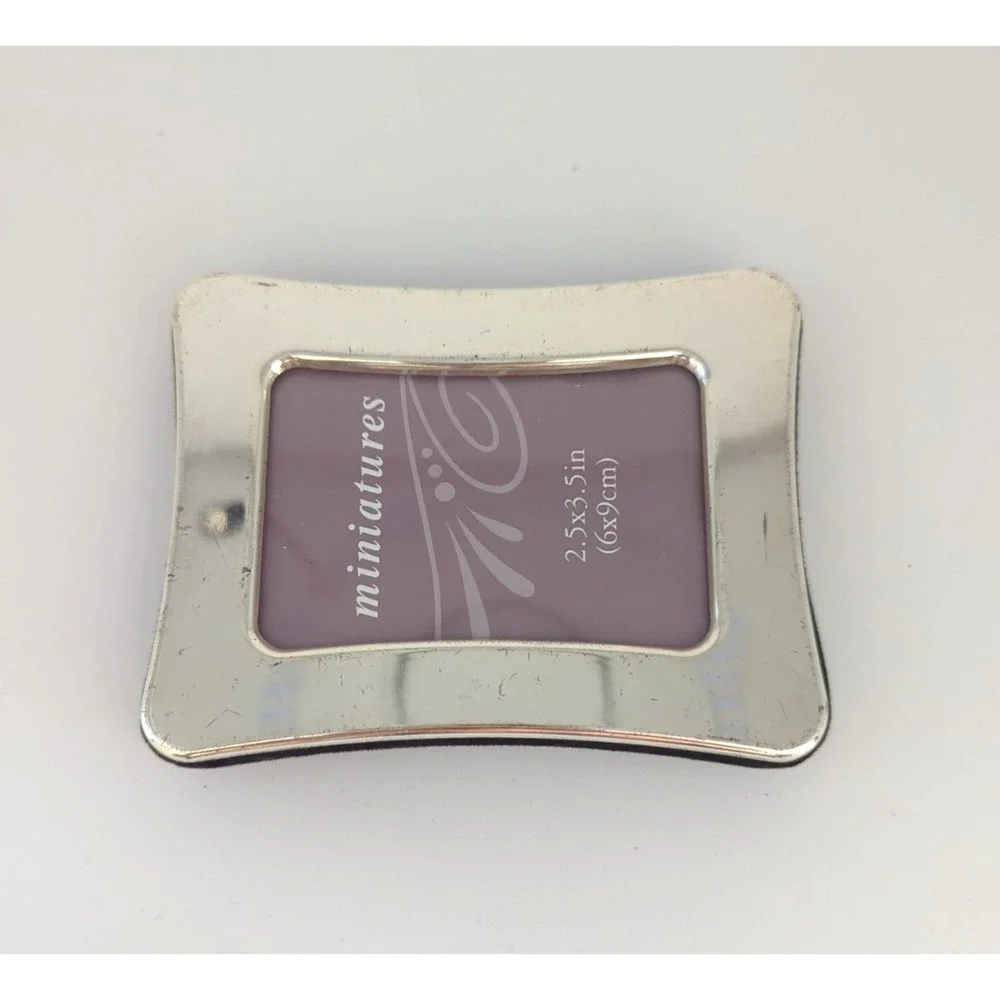 Silver Toned Miniature Picture Frame 2.5x3.5 Photo Polished Chrome Metal Small